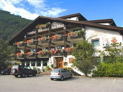 Hotel Schwarzbachhof ***