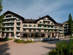 Hotel Pragser Wildsee