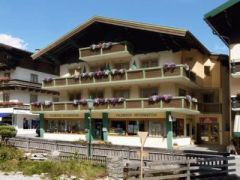 Central Filzmoos Hotel