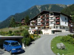 Aparthotel Tschanun