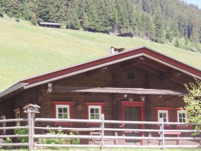 Pension Alpenfriede und Ferienhütte