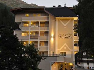 Hotel Valülla