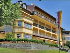 Hotel Dermuth****