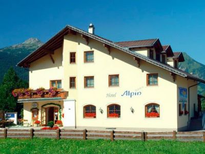 Hotel Alpin