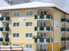 Landhotel & Apparthotel Almrösl