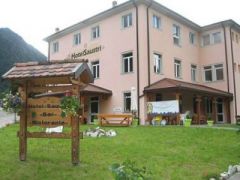 Hotel Saustri